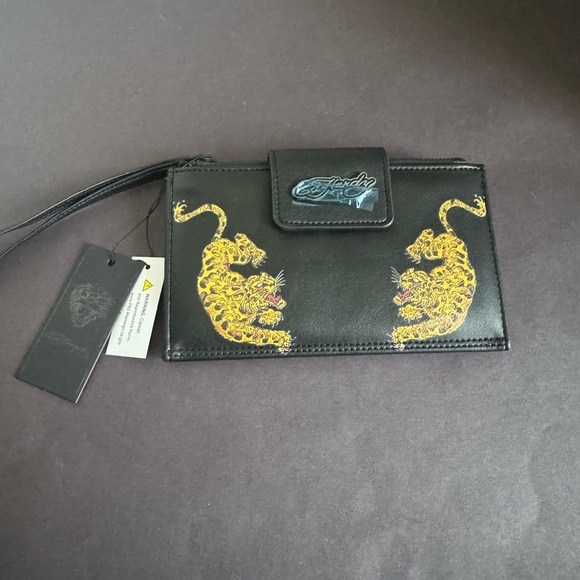 Ed Hardy Black and Yellow Women's tiger embossed wristlet wallet BNWT - Picture 1 of 5